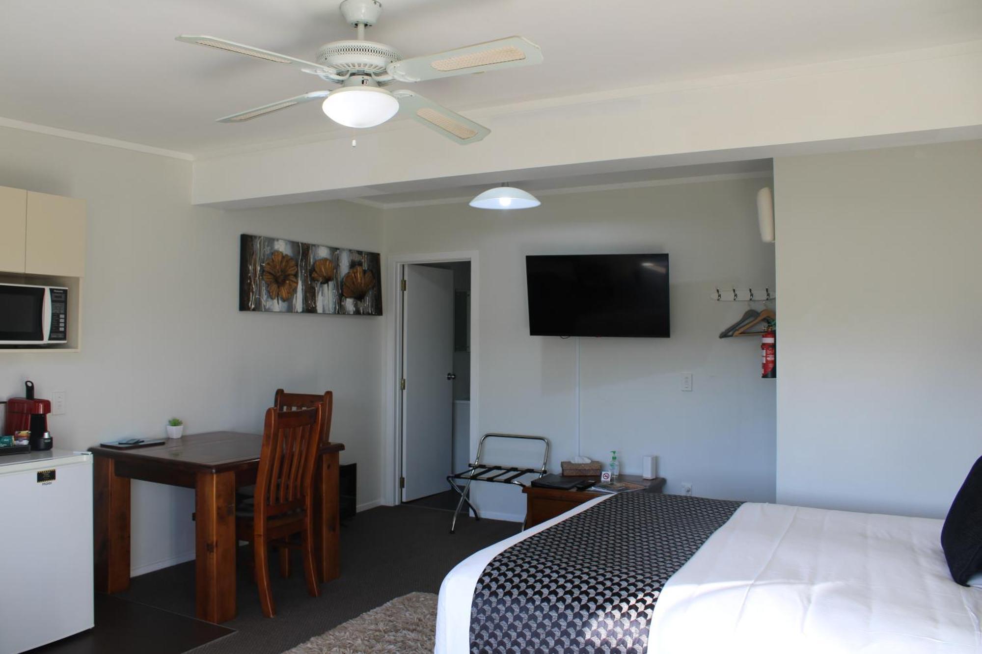 Coromandel Seaview Motel Екстер'єр фото