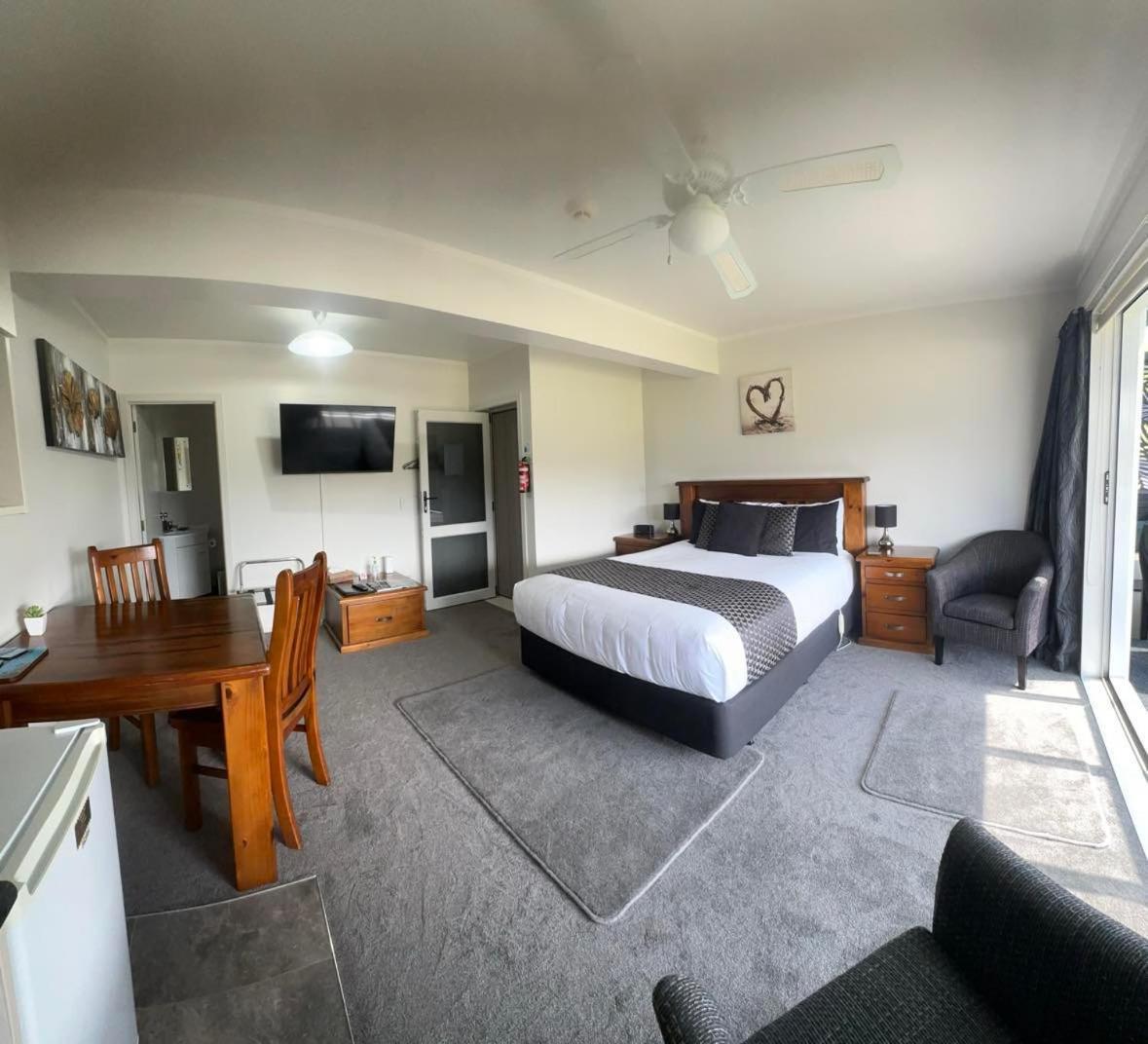 Coromandel Seaview Motel Екстер'єр фото